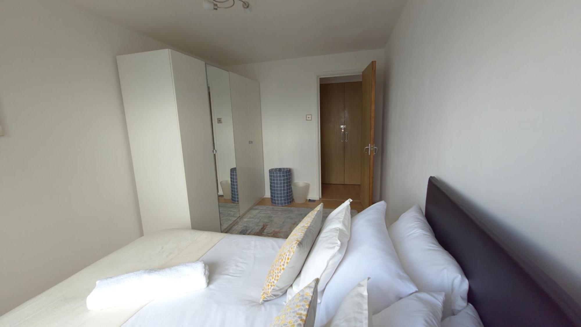 Vry Woolwich - Cosy Property With Stunning Views Of London Plumstead  Bagian luar foto